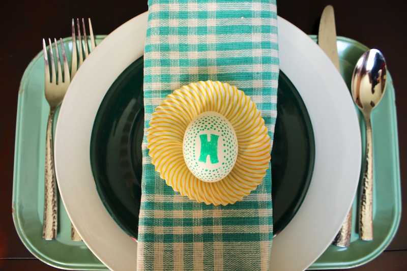 Spring time place-setting | mychiclife.com