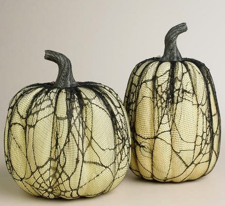 Chic Halloween Decor