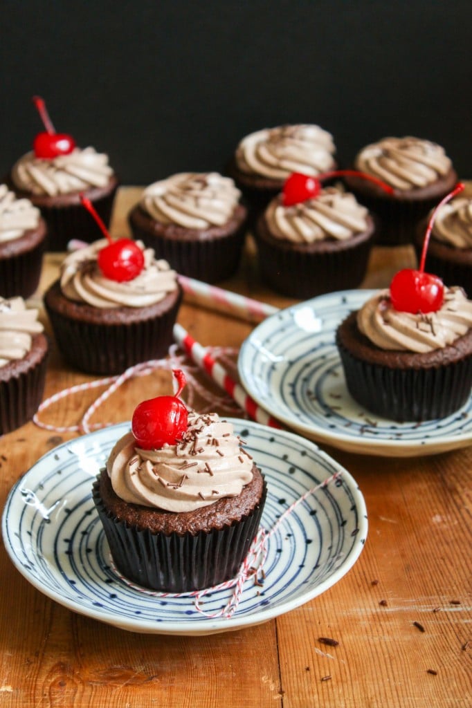 TheChic_dr pepper cupcakes with sprinkles and cherry