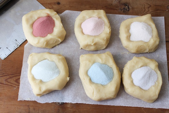 TheChic_rainbow jello cookies