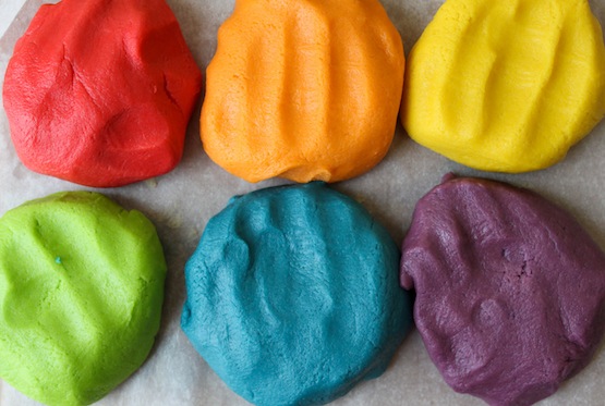 TheChic_vibrant cookie dough colors