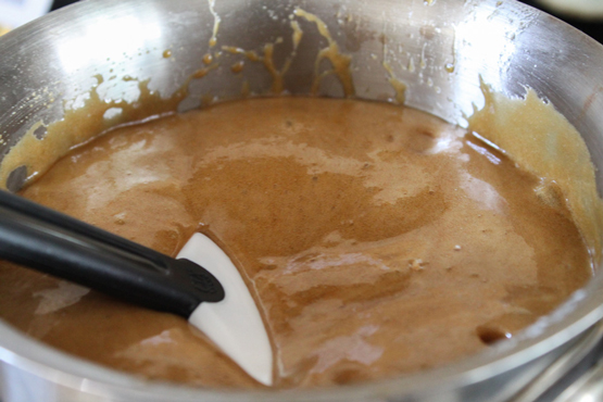 TheChic_caramel-for-cracker-jack