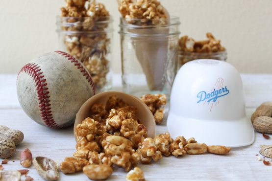 TheChic_homemade-cracker-jack