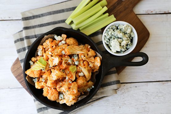 TheChic_roasted-buffalo-cauliflower-dish