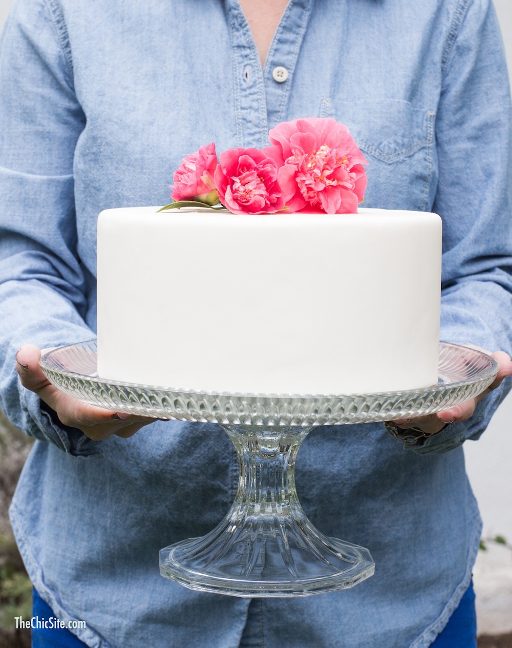 TheChic-RachelHollis