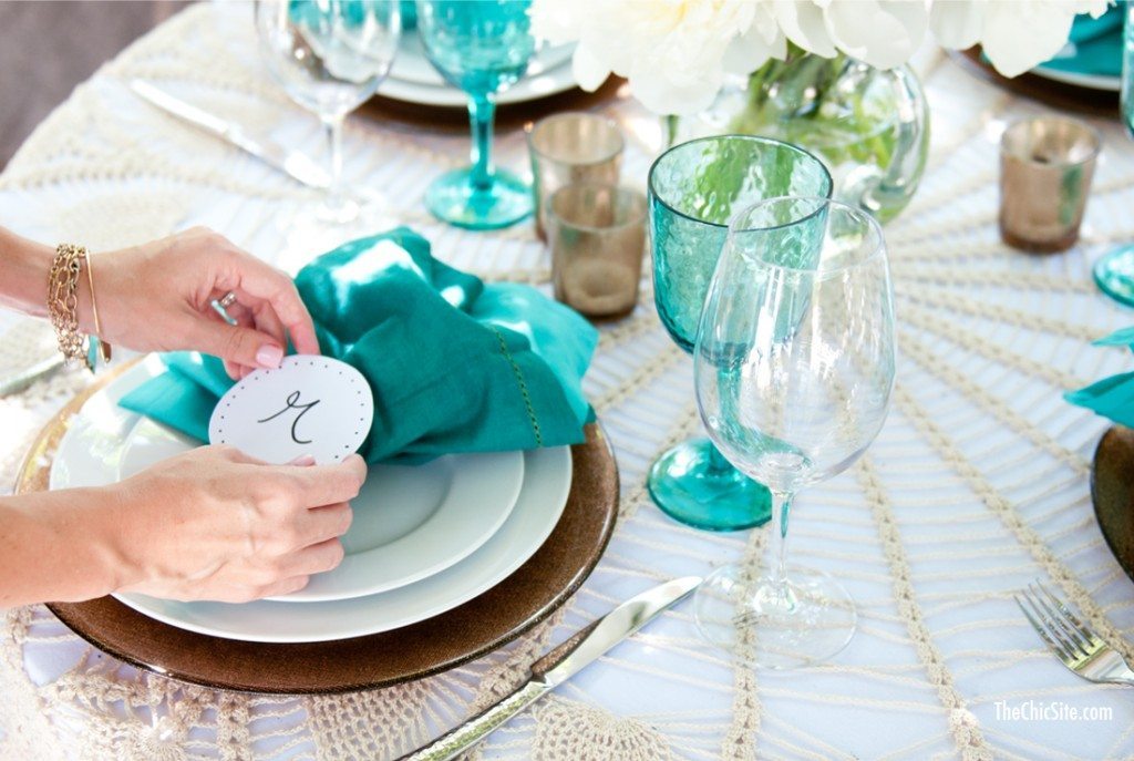 summer table teal and brown
