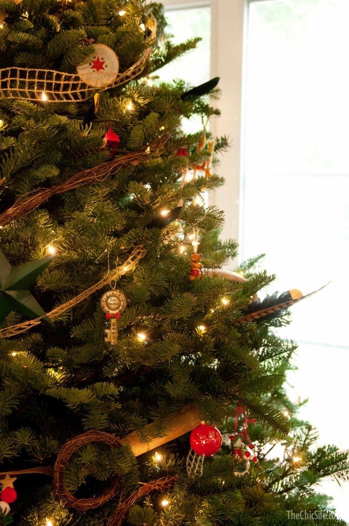 The Chic Site Rachel Hollis Christmas Decor-9