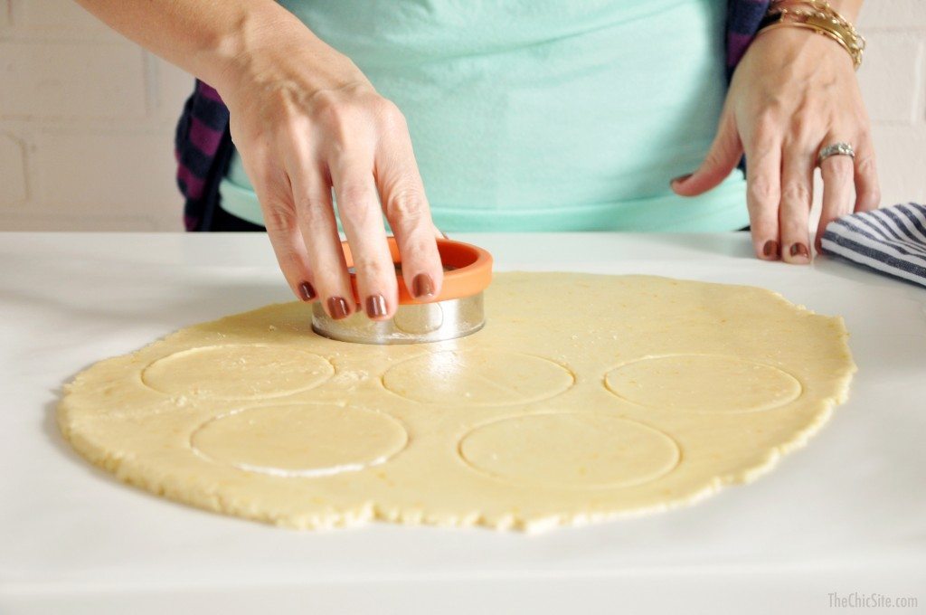 parchment paper for rolling cookies