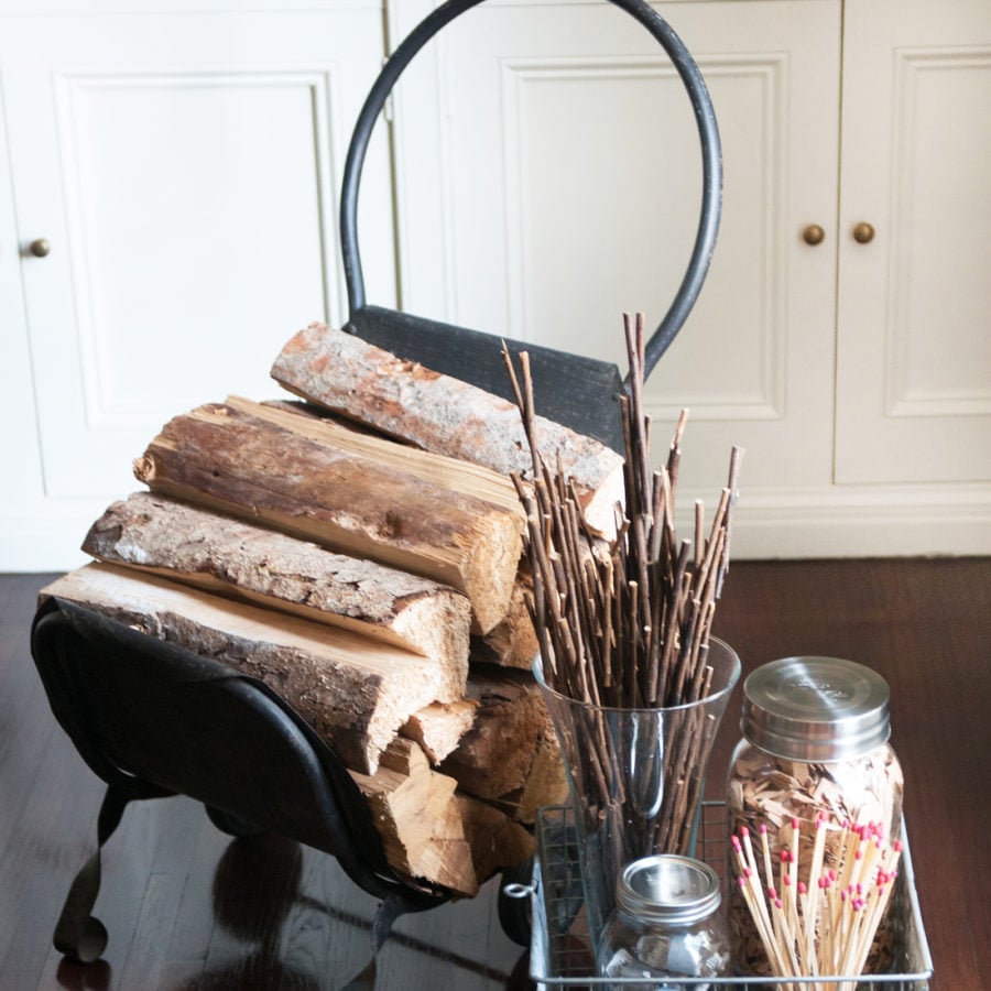 Organize The Fireplace