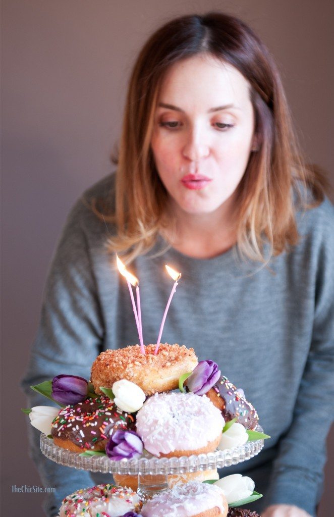 the chic site doughnut cake