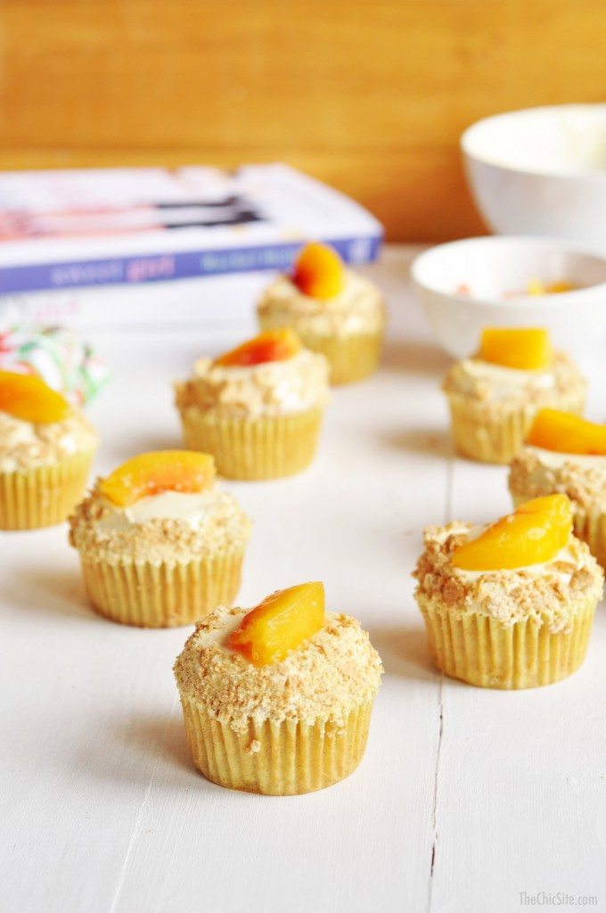 peach cupcakes