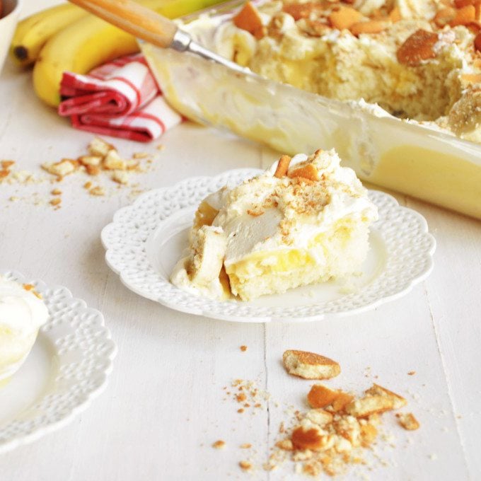 Banana Pudding Poke Cake