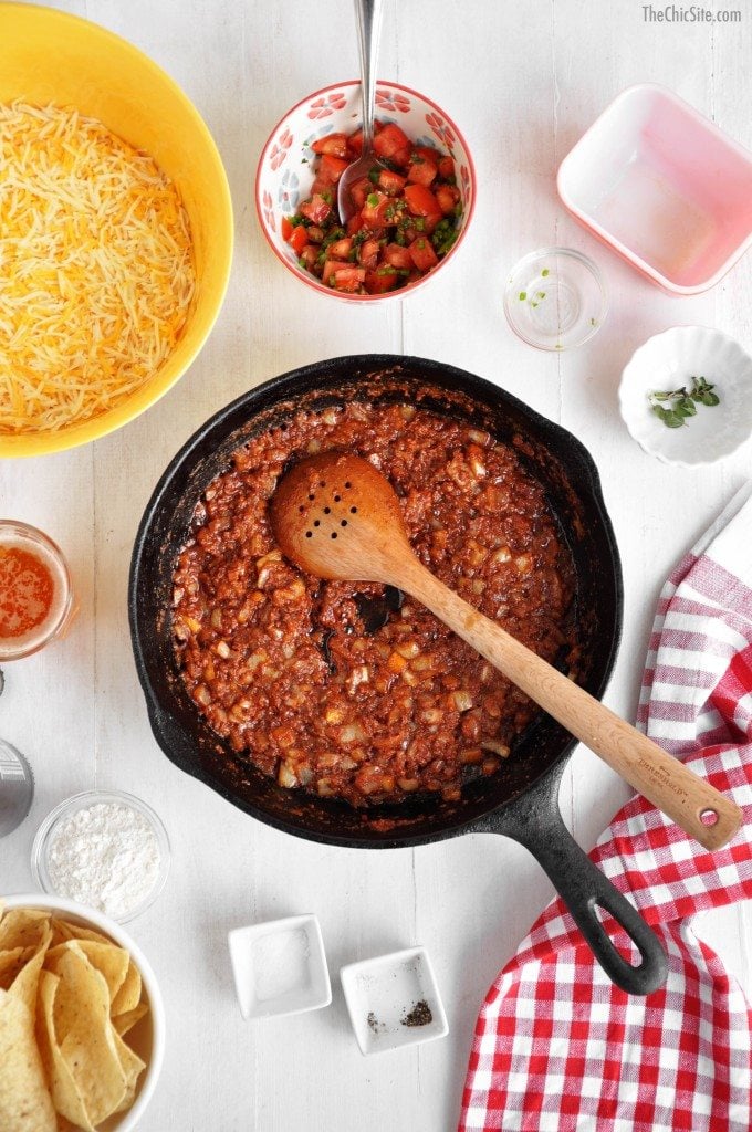 browning chorizo in skillet