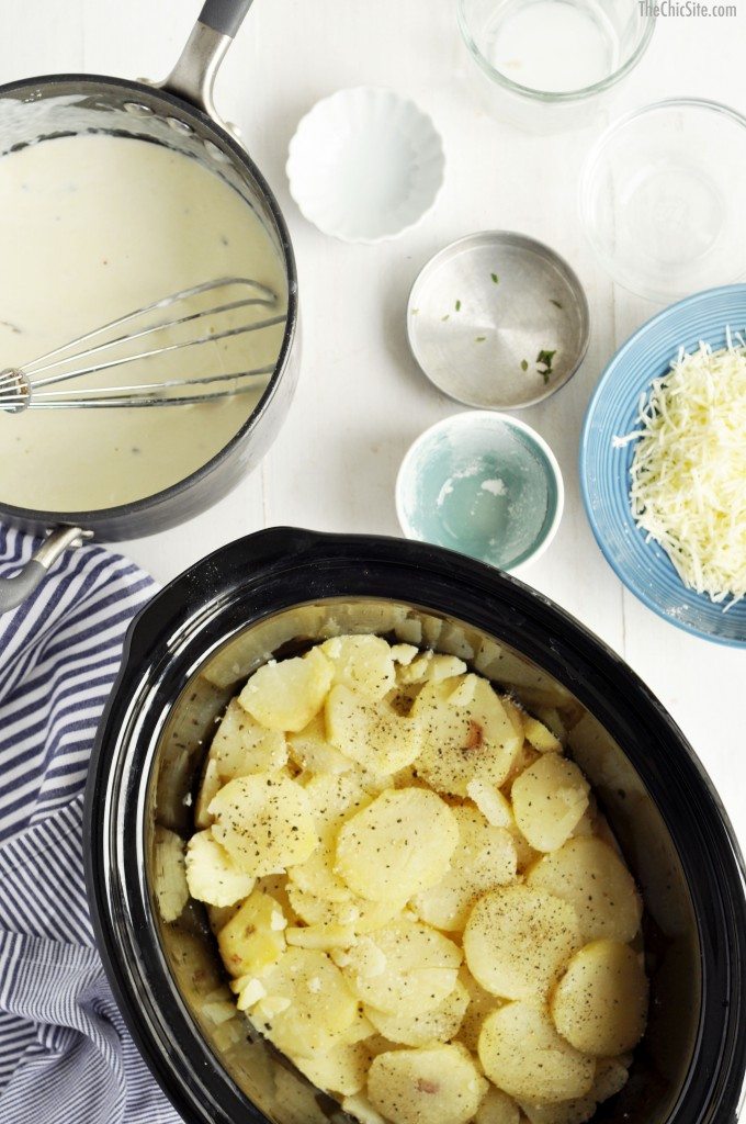 cheesy crockpot potatoes
