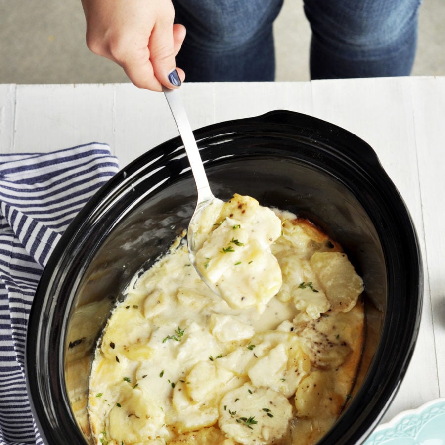 Slow Cooker Potatoes Au Gratin