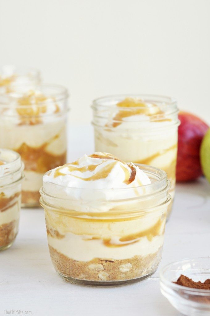 cheesecakes in jars