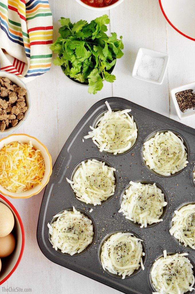 crispy hash browns in muffin tin