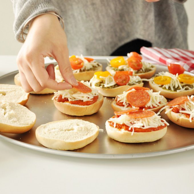 Mini Bagel Pizza