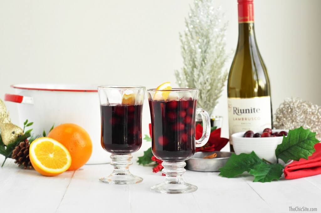 holiday mulled wine