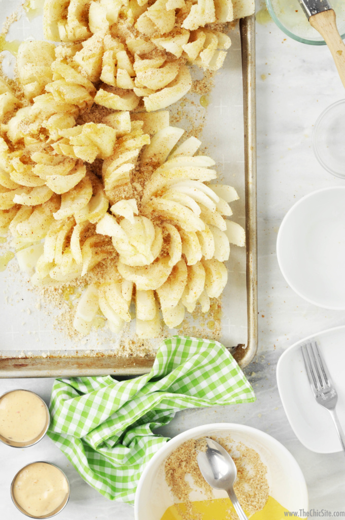 coated onions for bloomin' onions