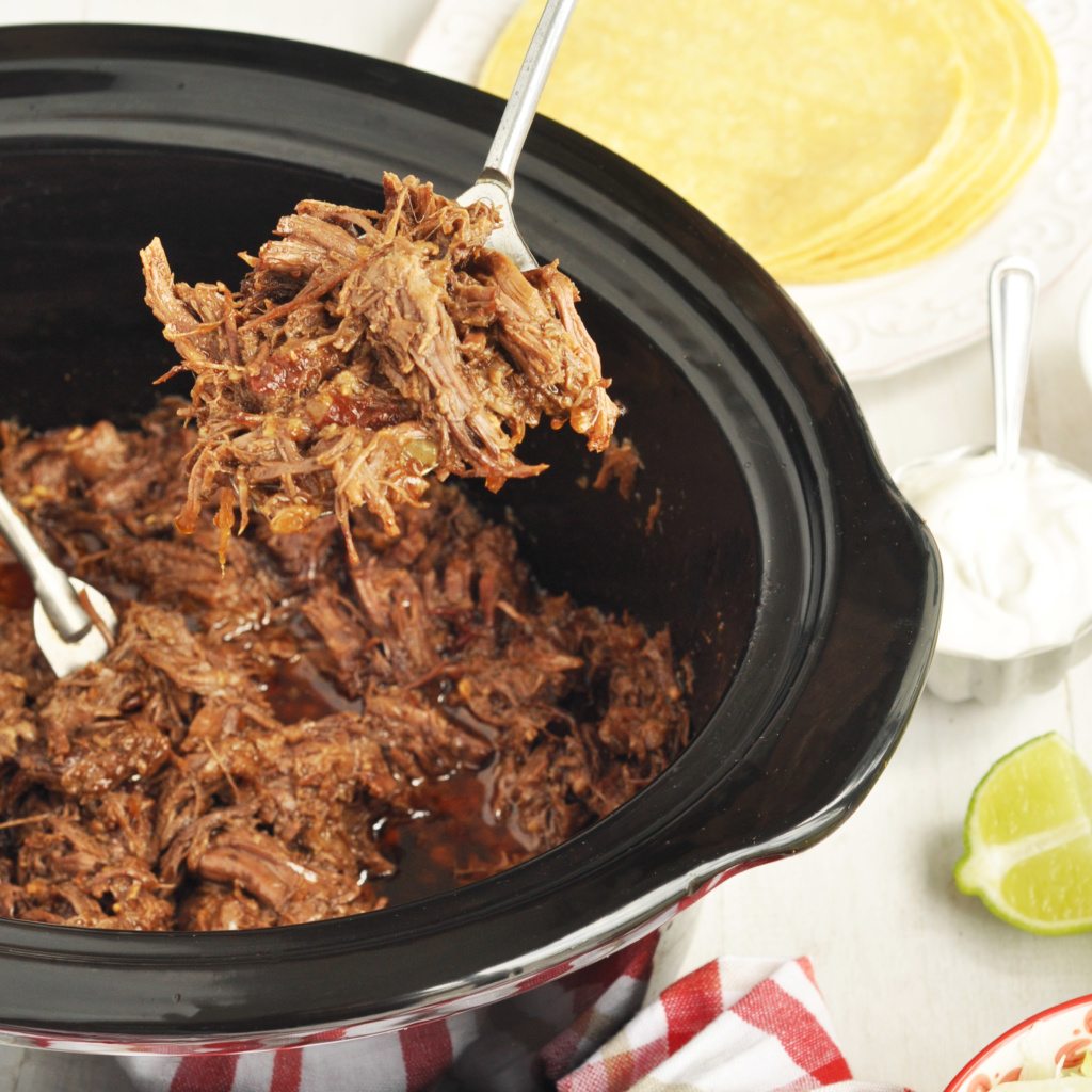 Cajun Slow Cooker Pot Roast - Restless Chipotle