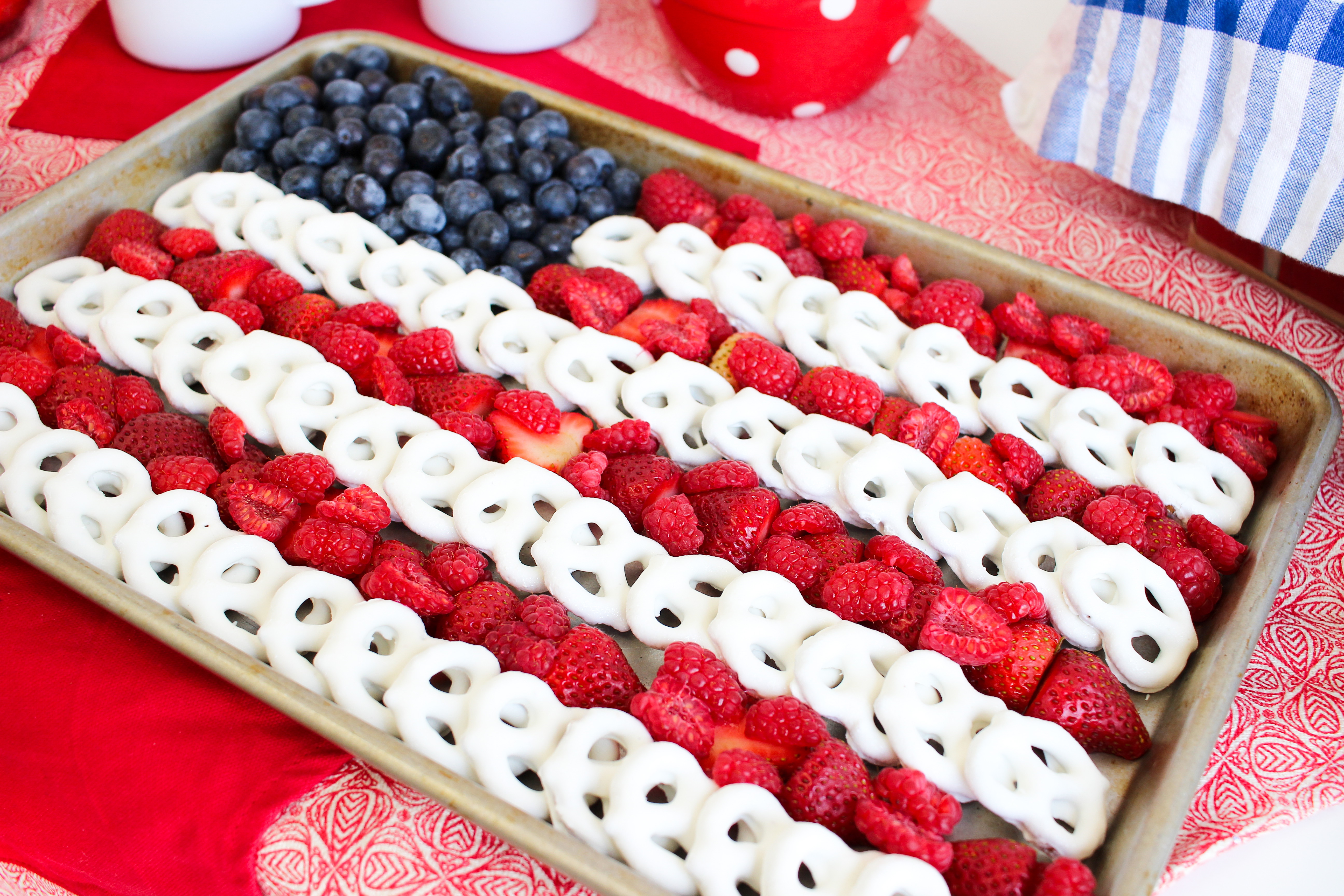 4th of July Buffet Rachel Hollis | The Chic Site