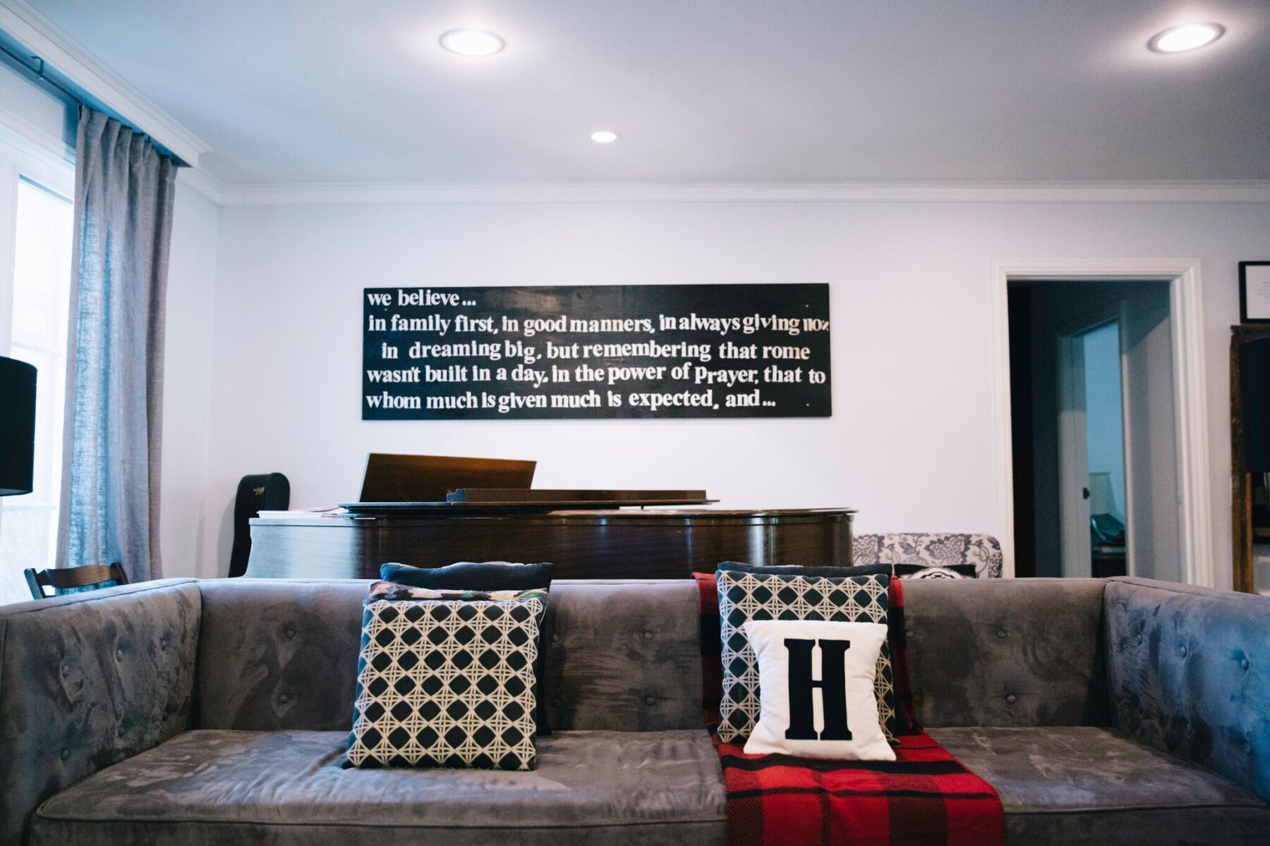 holiday throw | the chic site