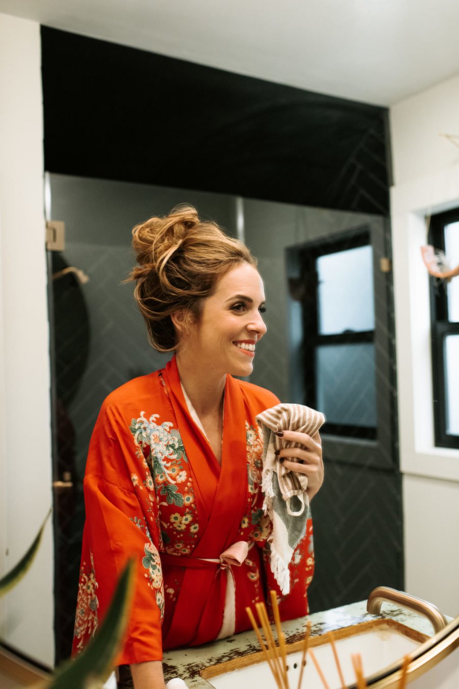 Rachel Hollis nighttime skincare products, Rachel Hollis nighttime skincare routine, skincare